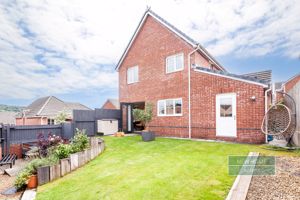 Photo 33- click for photo gallery